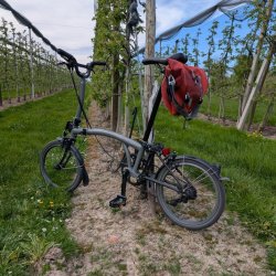 Adapter für Ortlieb Lenkertaschen am Brompton Sattel