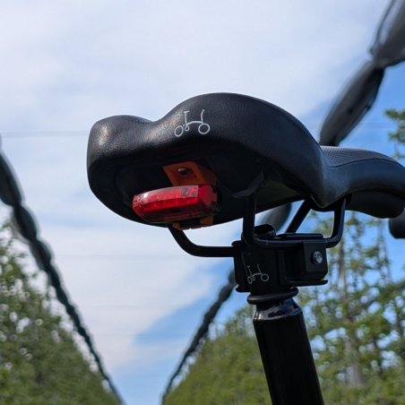 Adapter für CatEye Rücklicht am Brompton Sattel
