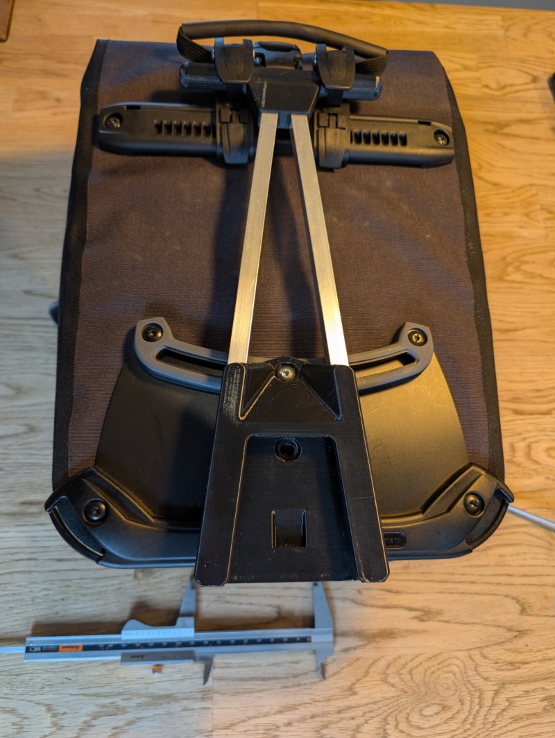 Front Roller Adapter Ortlieb Brompton – Detailansicht