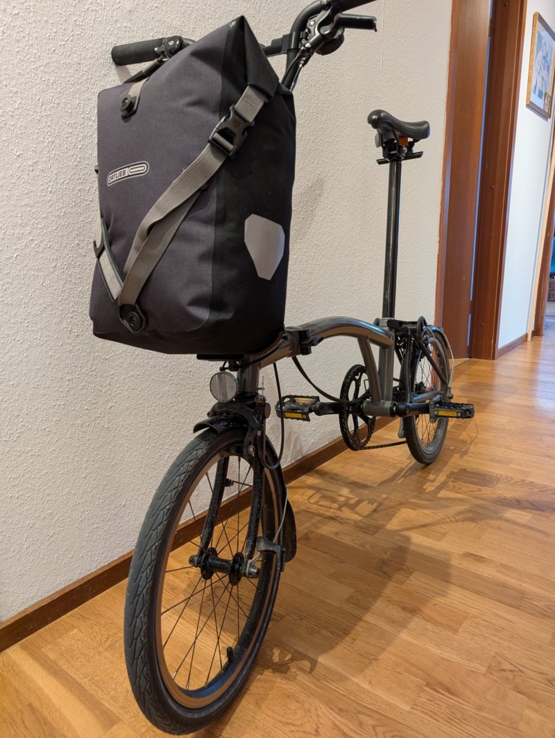 Front Roller Adapter – Montageansicht am Brompton